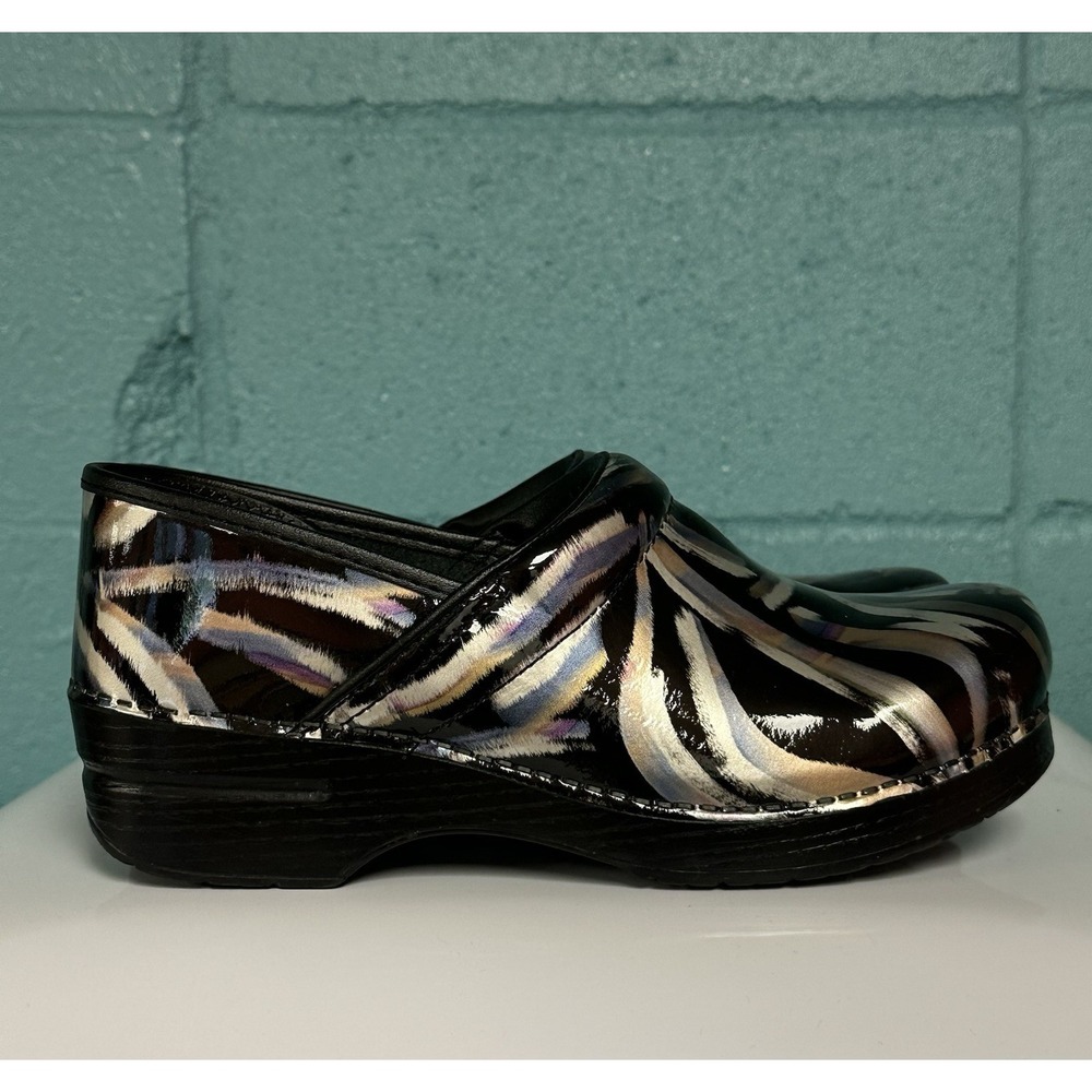 Dansko Womens Professional Brush Patent Metallic Clogs Size 41 EU 10.5-11